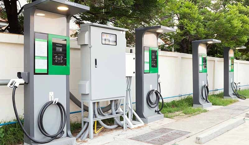 Innovations- und Entwicklungstrends von Lades&auml;ulenanzeigen