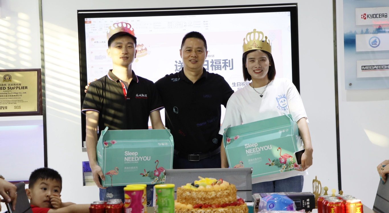 Geburtstagsfeier der Mitarbeiter im April 2020