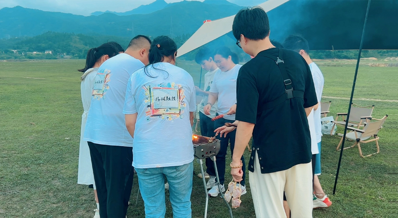 GreenTouch Firmen-Teambuilding 2024 &ndash; Grillen und Feuerwerk